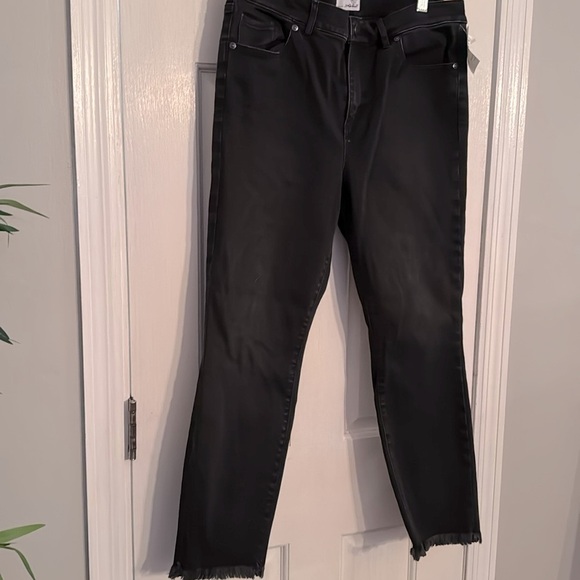 Loft black cropped denim Jeans NWT 12 - Picture 4 of 11